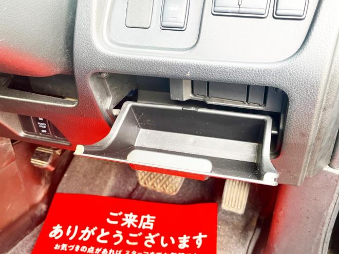 セレナ2.0HスターVセレクション+Safety 4WD　ローンが不安な方＜優遇ローン＞１年保証　本州仕入　寒冷地 純正ナビ　カメラ　HID　