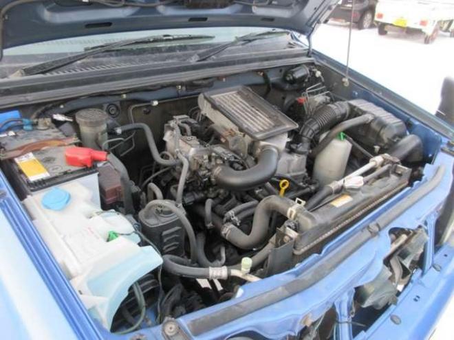 ジムニーXC 4WD　3インチアップ　車検整備2年付き 660