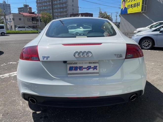 アウディTTクーペ  2.0TFSI クアトロ 4WD 2000 2Dr