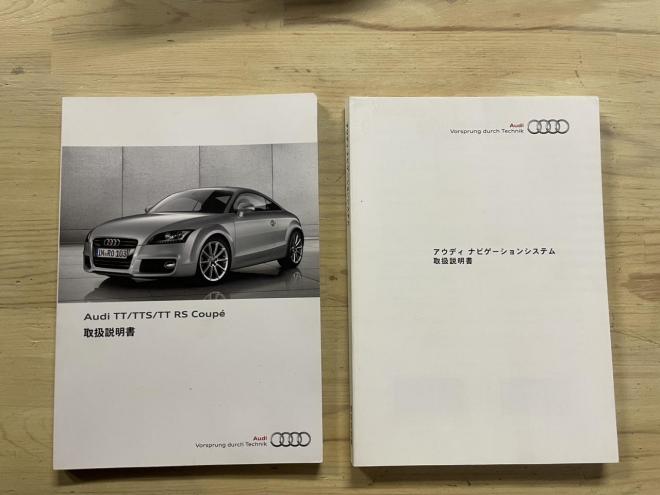 アウディTTクーペ  2.0TFSI クアトロ 4WD 2000 2Dr