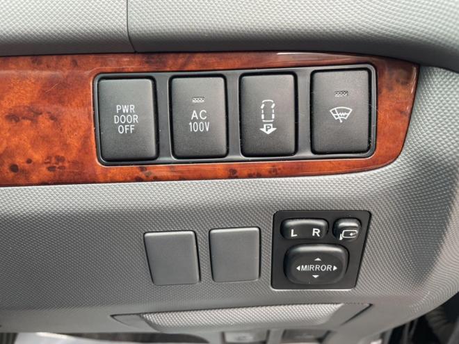 エスティマ2.4アエラスGエディション 4WD 2400 5Dr