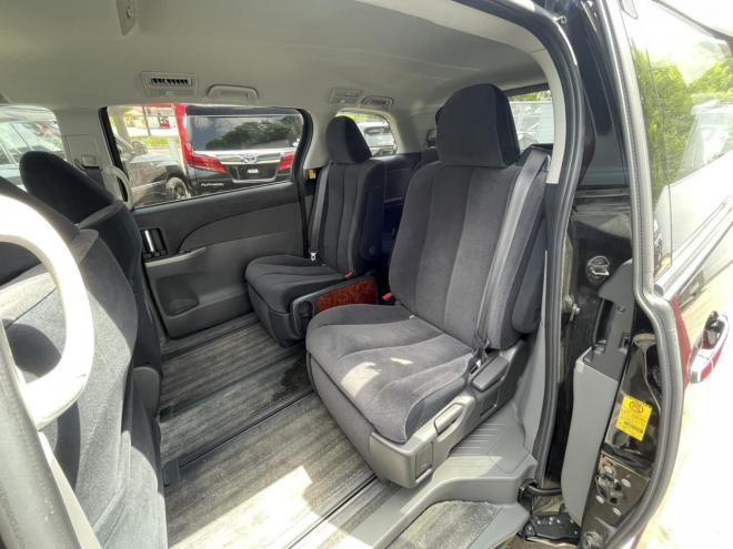 エスティマ2.4アエラスGエディション 4WD 2400 5Dr