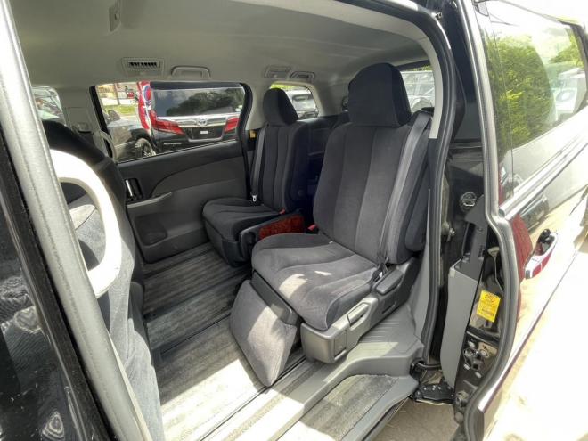 エスティマ2.4アエラスGエディション 4WD 2400 5Dr