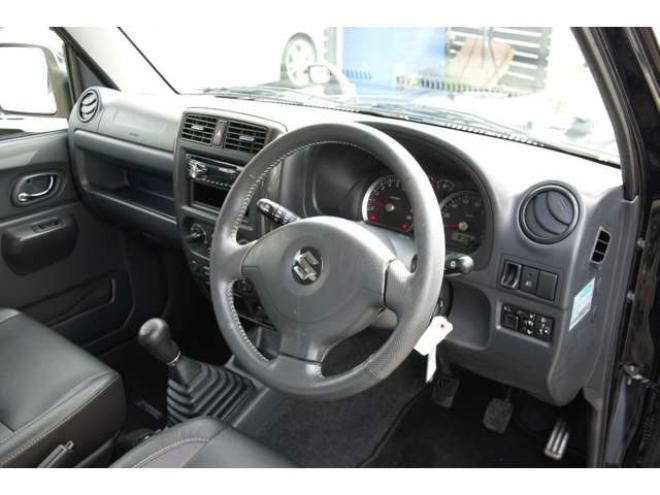 ジムニークロスアドベンチャー XC 4WD　本州仕入 特別仕様車 専用レザーシート 660