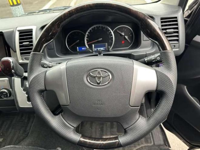 ハイエースバン3.0 スーパーGL ロング ディーゼルターボ 4WD　本州仕入 両側パワスラ ETC ローダウン 3000