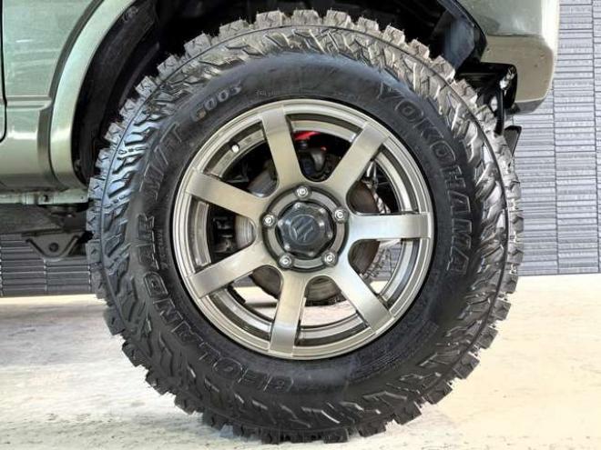 ジムニーランドベンチャー 4WD　本州仕入　リフトアップ　16インチAW 660