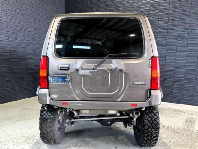 ジムニークロスアドベンチャー 4WD　本州仕入　リフトアップ　ショートバンパー 660