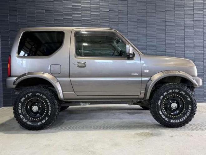 ジムニークロスアドベンチャー 4WD　本州仕入　リフトアップ　ショートバンパー 660