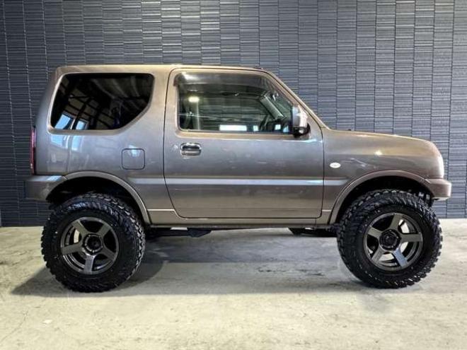 ジムニークロスアドベンチャー 4WD　本州仕入　新品リフトアップ　新品16AW 660