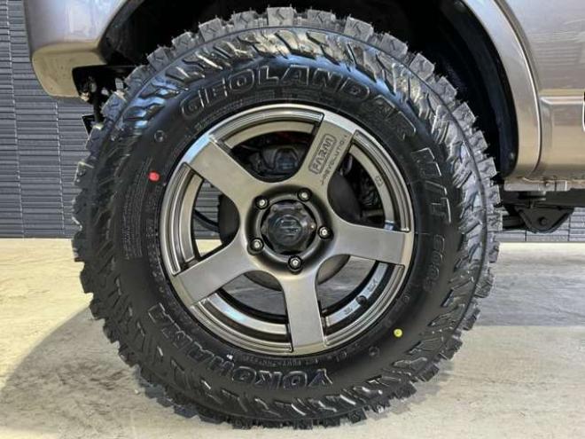 ジムニークロスアドベンチャー 4WD　本州仕入　新品リフトアップ　新品16AW 660