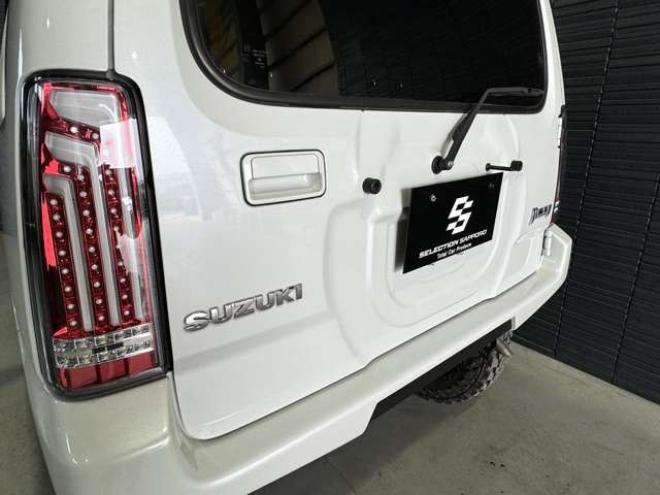 ジムニーランドベンチャー 4WD　本州仕入　リフトアップ 660