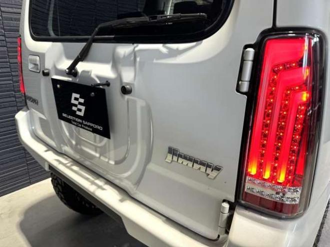 ジムニーランドベンチャー 4WD　本州仕入　リフトアップ 660
