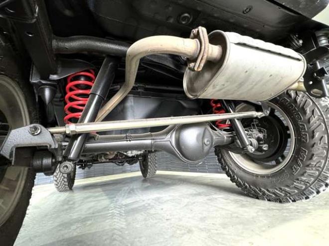 ジムニーランドベンチャー 4WD　本州仕入　リフトアップ 660