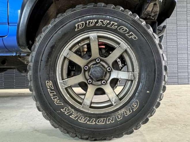 ジムニーXG 4WD　リフトアップ　マッドタイヤ　オリジンAW 660