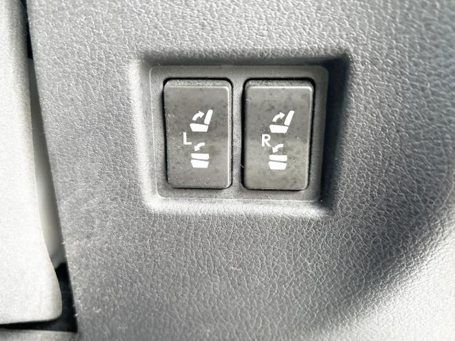 レクサスNX　300h Fスポーツ 4WD　ローンが不安な方＜優遇ローン＞　本州仕入　ナビTV　サンルーフ　本革シート 4WD