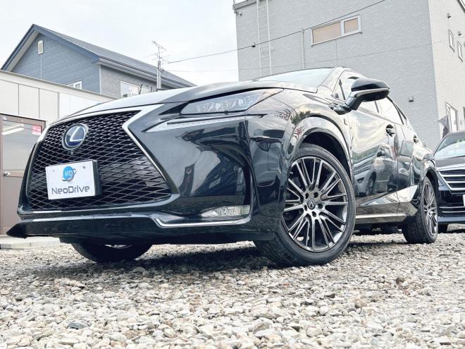 レクサスNX　300h Fスポーツ 4WD　ローンが不安な方＜優遇ローン＞　本州仕入　ナビTV　サンルーフ　本革シート 4WD