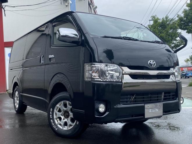 ハイエースバンスーパーGL　ダークプライム 4WD 3000 5Dr