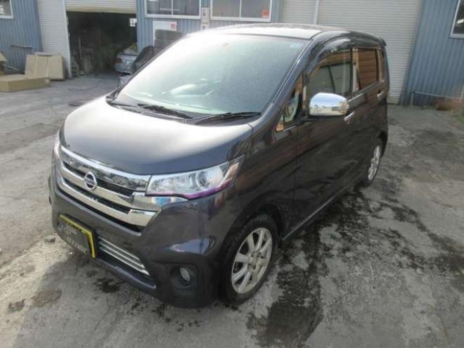 デイズハイウェイスターGターボ 4WD　1年間距離無制限保証車検整備2年付き 660