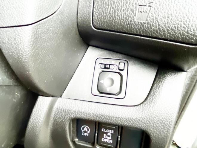 デイズルークス660ハイウェイスターX 4WD　ローンが不安な方＜優遇ローン＞1年保証付　本州仕入　寒冷地　純正ナビ