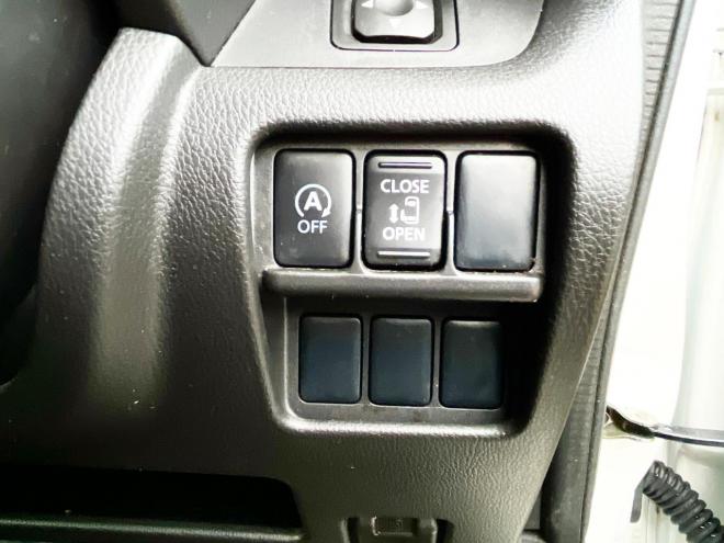 デイズルークス660ハイウェイスターX 4WD　ローンが不安な方＜優遇ローン＞1年保証付　本州仕入　寒冷地　純正ナビ