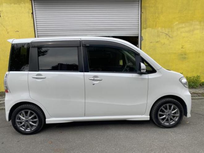 ルクラ（特別価格車）Rリミテッド 4WD 660 5Dr
