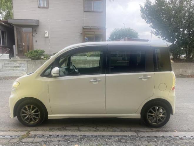 ルクラ（特別価格車）Rリミテッド 4WD 660 5Dr