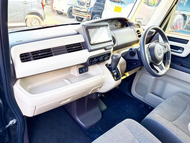 N-BOX660G EXホンダセンシング 4WD　ローンが不安な方＜優遇ローン＞１年保証　本州仕入　寒冷地　ナビ　バックカメラ