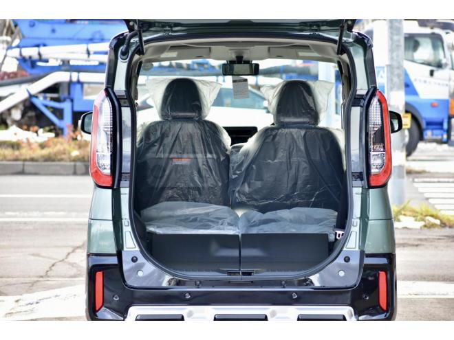 デリカミニＴプレミアム　４ＷＤ　届出済未使用車　前後デリカエンブレム　両側電動スライドドア　シート／ステアリングヒーター　全周囲カメラ