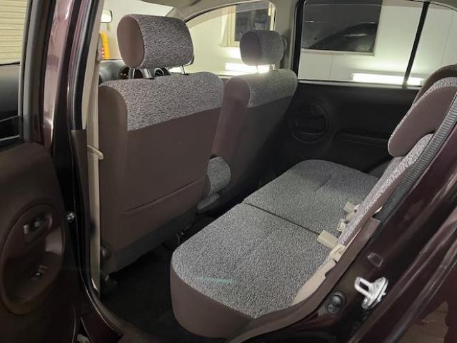 パッソ１．０Ｘ　クツロギ　本州仕入　ワンオーナー　禁煙車　ＷＡＫＯＳバリアスコーティング済　スタッドレスタイヤ付　純正ナビ（ワンセグ地デジ　Ｂｌｕｅｔｏｏｔｈオーディオ対応）＋バックカメラ　ＧＳユアサ製新品バッテリー付　エンジンスターター　スマートキー　フロントガラス熱線　ヘッドライトレベライザー　タイミングチェーン車 4WD 1000 5Dr