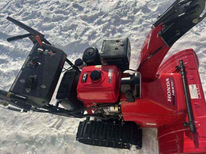 除雪機ホンダHS970SV(SZAS)9馬力　フルメンテ済　ピカピカ機