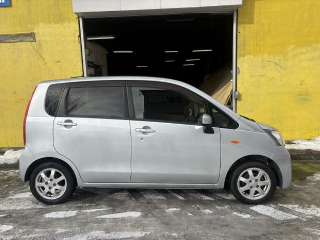 ムーヴ（特別価格車）L SA 4WD 660 5Dr
