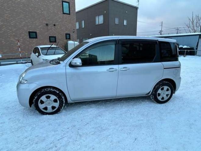 シエンタ1.5 X Lパッケージ 4WD　電動スライドドア　バックモニター 1500
