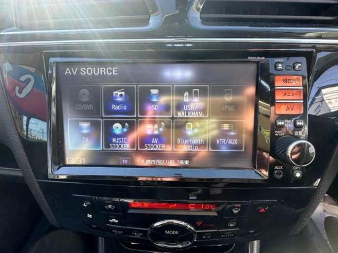 セレナ2.0 ハイウェイスター 4WD　Bluetooth　APLINEフリップダウンモニター 2000