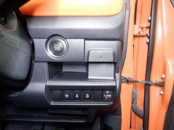ハスラーG 4WD　ナビ・TV・USB接続・Bカメラ・衝突軽減 660