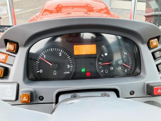 トラクタークボタ　中古　M110G