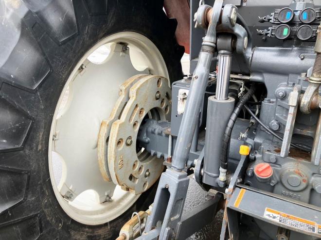 トラクタークボタ　中古　M110G