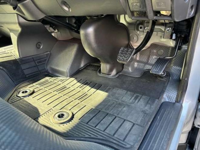 ハイエースバン2.8 DX ワイド スーパーロング ハイルーフ GLパッケージ ディーゼルターボ 4WD　 2800