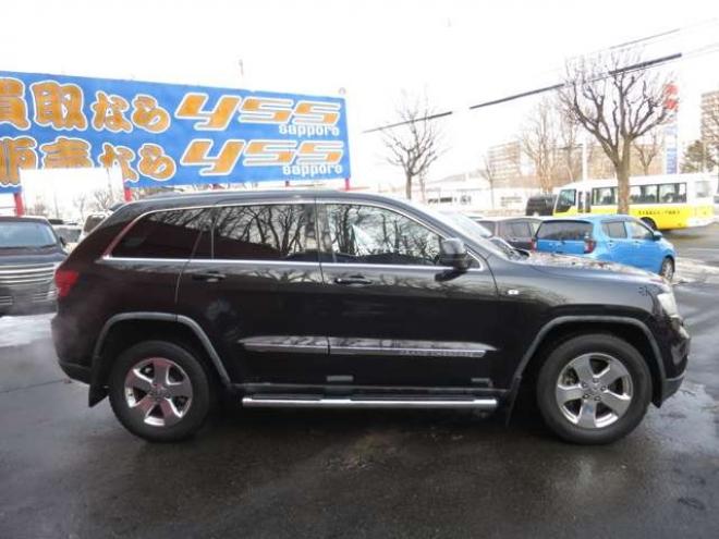 グランドチェロキーラレード 4WD　1オーナー 正規輸入車 3600