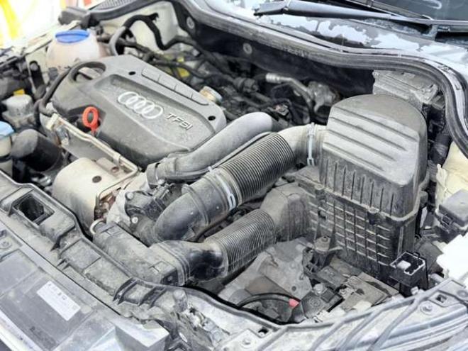 アウディA1 1.4 TFSI　下廻防錆TVナビ 正規輸入車 2WD 1400