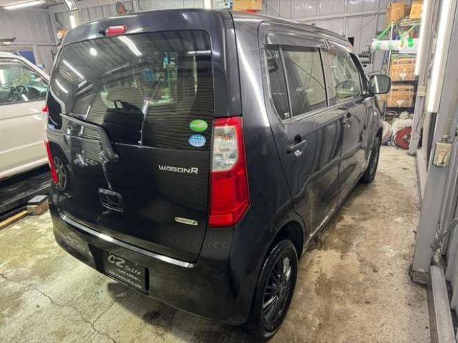 ワゴンRFX 4WD　12ヶ月点検済　下廻り防錆塗装　夏冬タイヤ 660