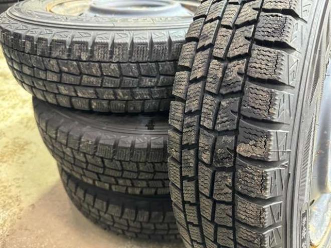 ワゴンRFX 4WD　12ヶ月点検済　下廻り防錆塗装　夏冬タイヤ 660