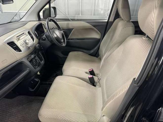 ワゴンRFX 4WD　12ヶ月点検済　下廻り防錆塗装　夏冬タイヤ 660