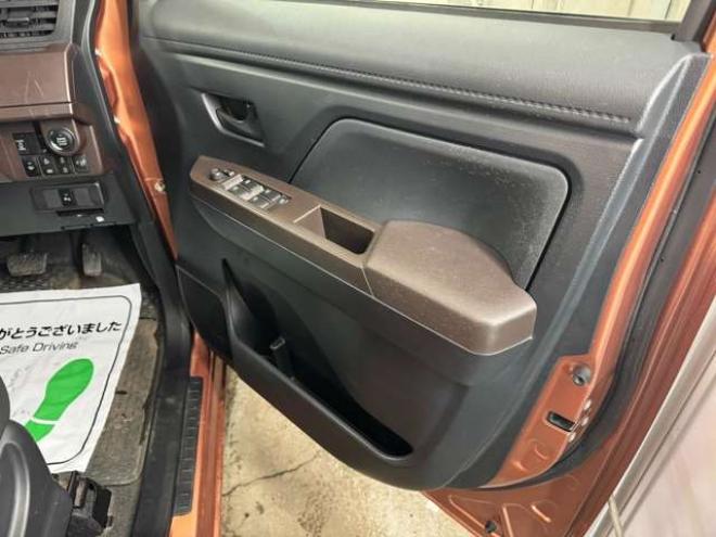 ルーミー1.0 X S 4WD　ワンオーナー　ナビ　TV　Bluetooth 1000