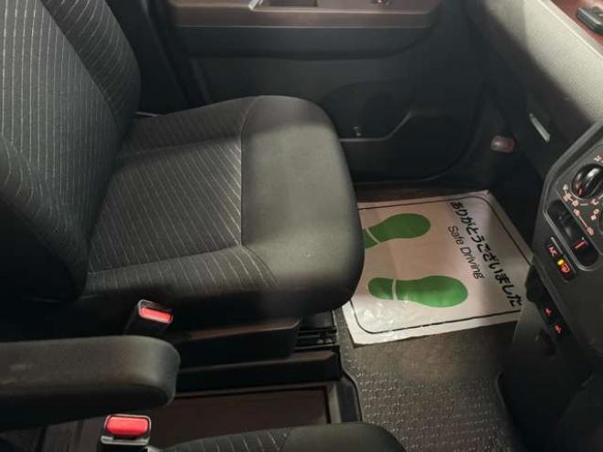 ルーミー1.0 X S 4WD　ワンオーナー　ナビ　TV　Bluetooth 1000