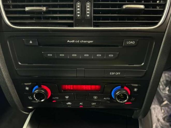 アウディA4アバント 2.0 TFSI クワトロ Sラインパッケージ 4WD　ナビ　TV　Bカメラ 正規輸入車 2000