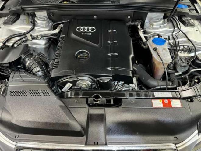 アウディA4アバント 2.0 TFSI クワトロ Sラインパッケージ 4WD　ナビ　TV　Bカメラ 正規輸入車 2000