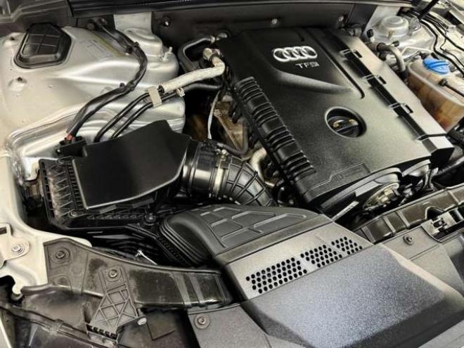 アウディA4アバント 2.0 TFSI クワトロ Sラインパッケージ 4WD　ナビ　TV　Bカメラ 正規輸入車 2000