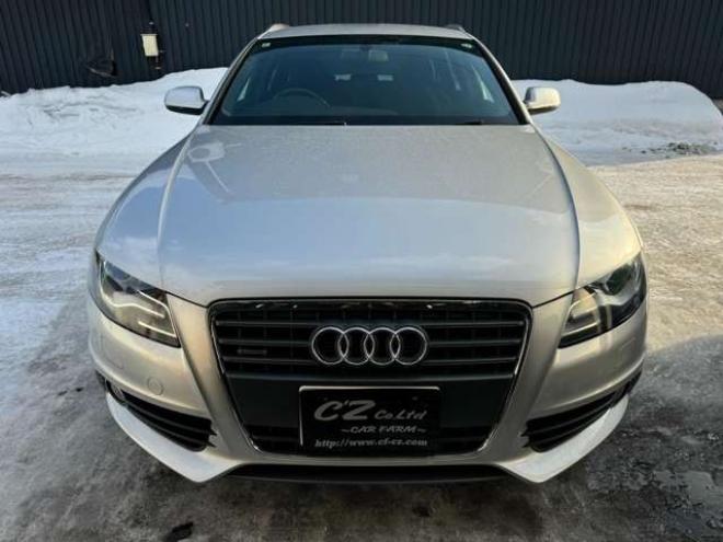 アウディA4アバント 2.0 TFSI クワトロ Sラインパッケージ 4WD　ナビ　TV　Bカメラ 正規輸入車 2000