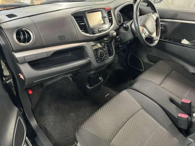 ワゴンRFX レーダーブレーキサポート装着車 4WD　20周年記念車　ナビ　TV　Bluetooth 660