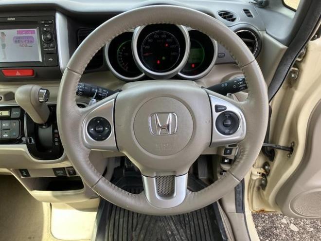 N-BOXG ターボ Lパッケージ 4WD　キーレス　TV　横滑り防止　アルミホイール 660